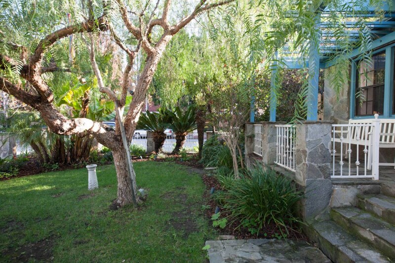 Building Photo - 4251 Sunnyside Ave