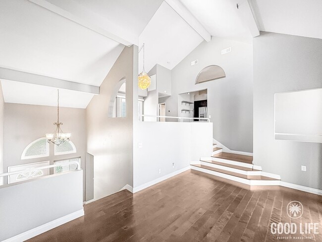 Building Photo - Modern 2-Story Split-Level Home with Commu...