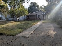 Building Photo - 2305 Hester Ct