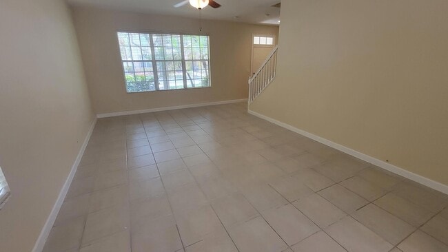 Building Photo - 8033 Murano Cir
