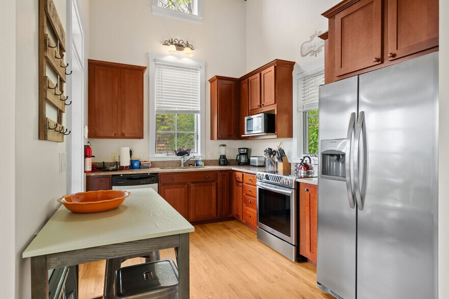 Building Photo - 95 Breakaway Trail S