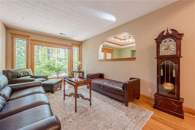 Building Photo - 435 Little Pines Ct