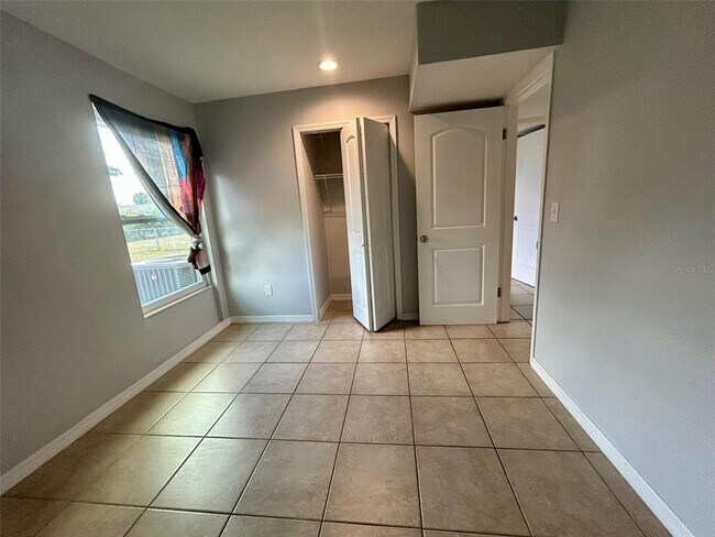 Building Photo - 3474 Norwick St