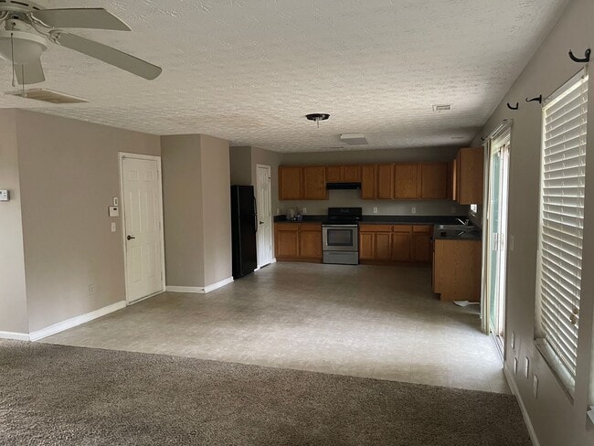 Building Photo - 5549 Sable Way