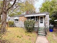 Building Photo - Freshly Updated 2BR Bungalow | New LVP Floors | Fenced Yard | Quiet Street