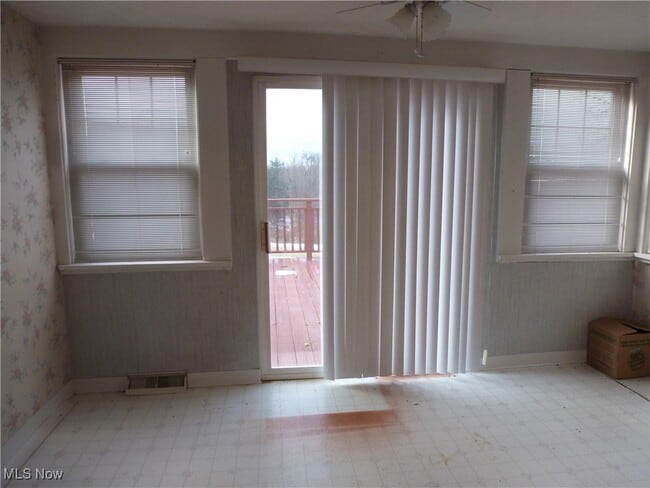 Building Photo - 48260 National Rd W