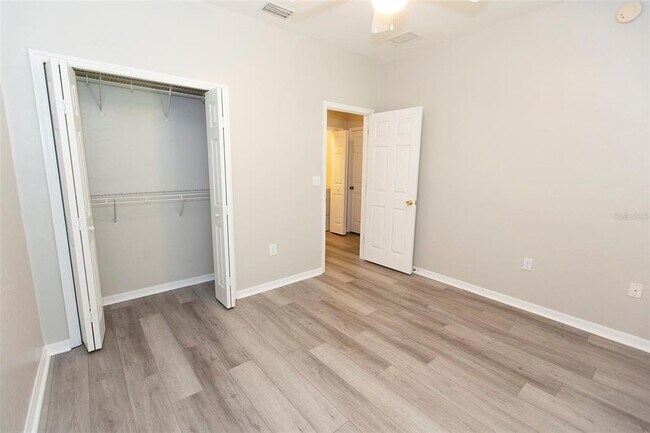 Building Photo - 4712 NW 80th Rd