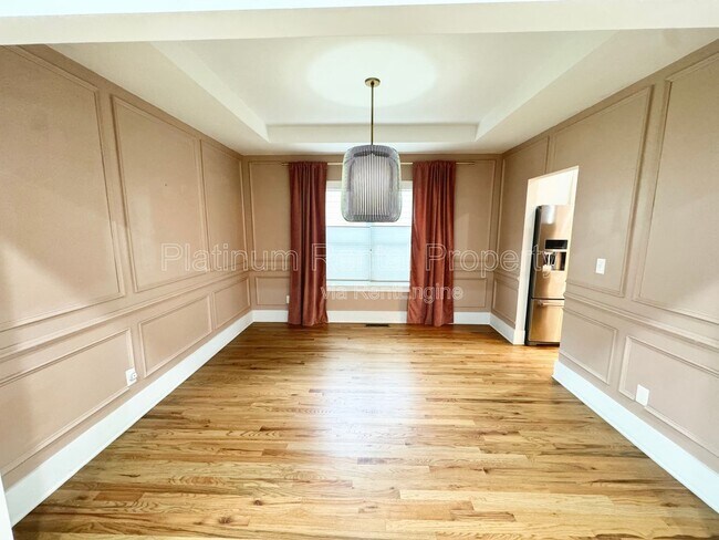 Building Photo - 150 Dahlgren St SE