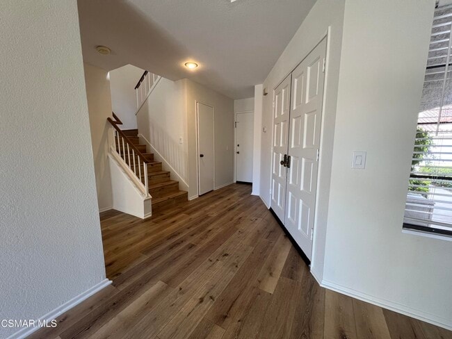 Building Photo - 831 Paseo Serenata