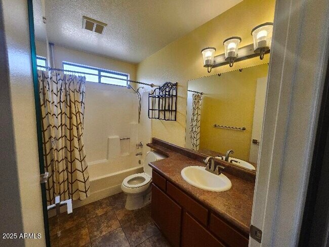 Building Photo - 8903 W El Caminito Dr