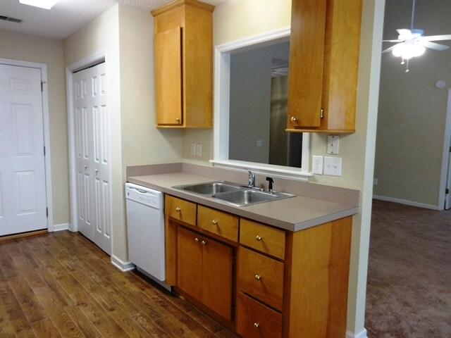 Building Photo - 103 Scottswood Dr