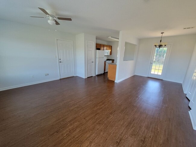 Building Photo - 6446 Swallowtail Dr