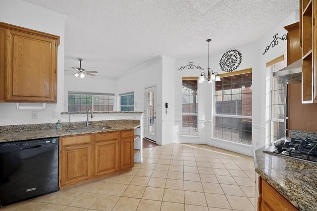 Building Photo - 636 Allen Rd