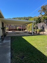 Building Photo - 5495 Taft Dr