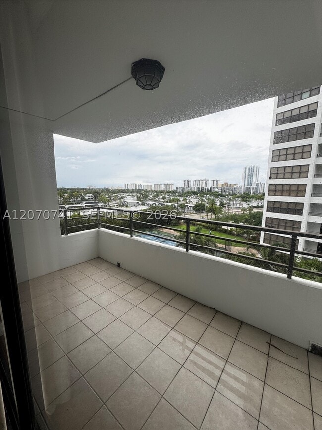 Building Photo - 600 Three Islands Boulevard