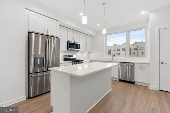 Building Photo - 3022 Schirra Ln