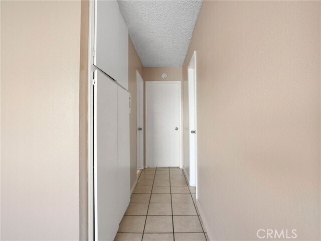 Building Photo - 7037 Milton Ave