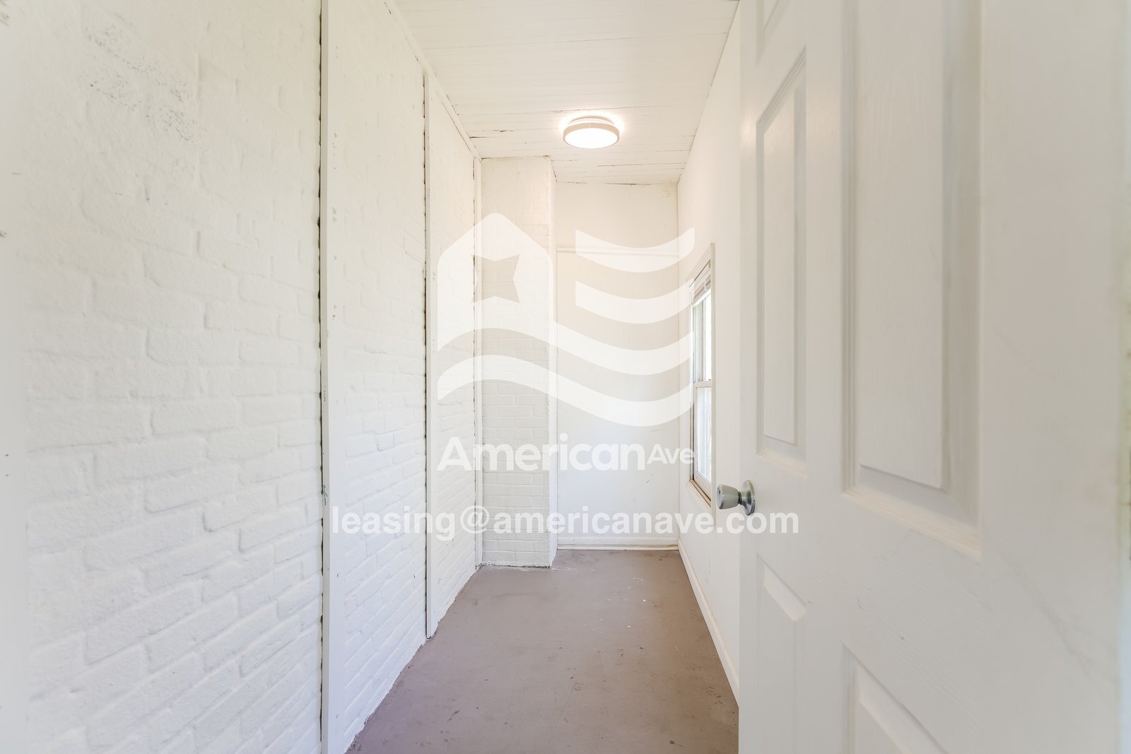 Building Photo - 317 W Battell St