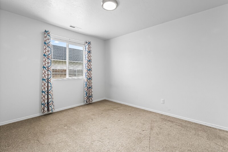 Building Photo - 11645 Virginia Pkwy