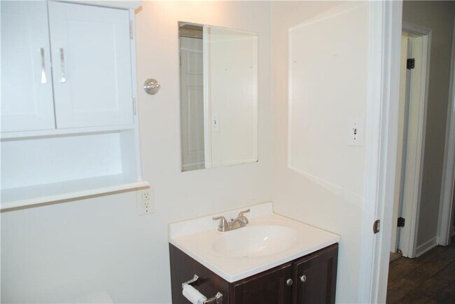 Building Photo - 4700 Barbara Mitchell Dr