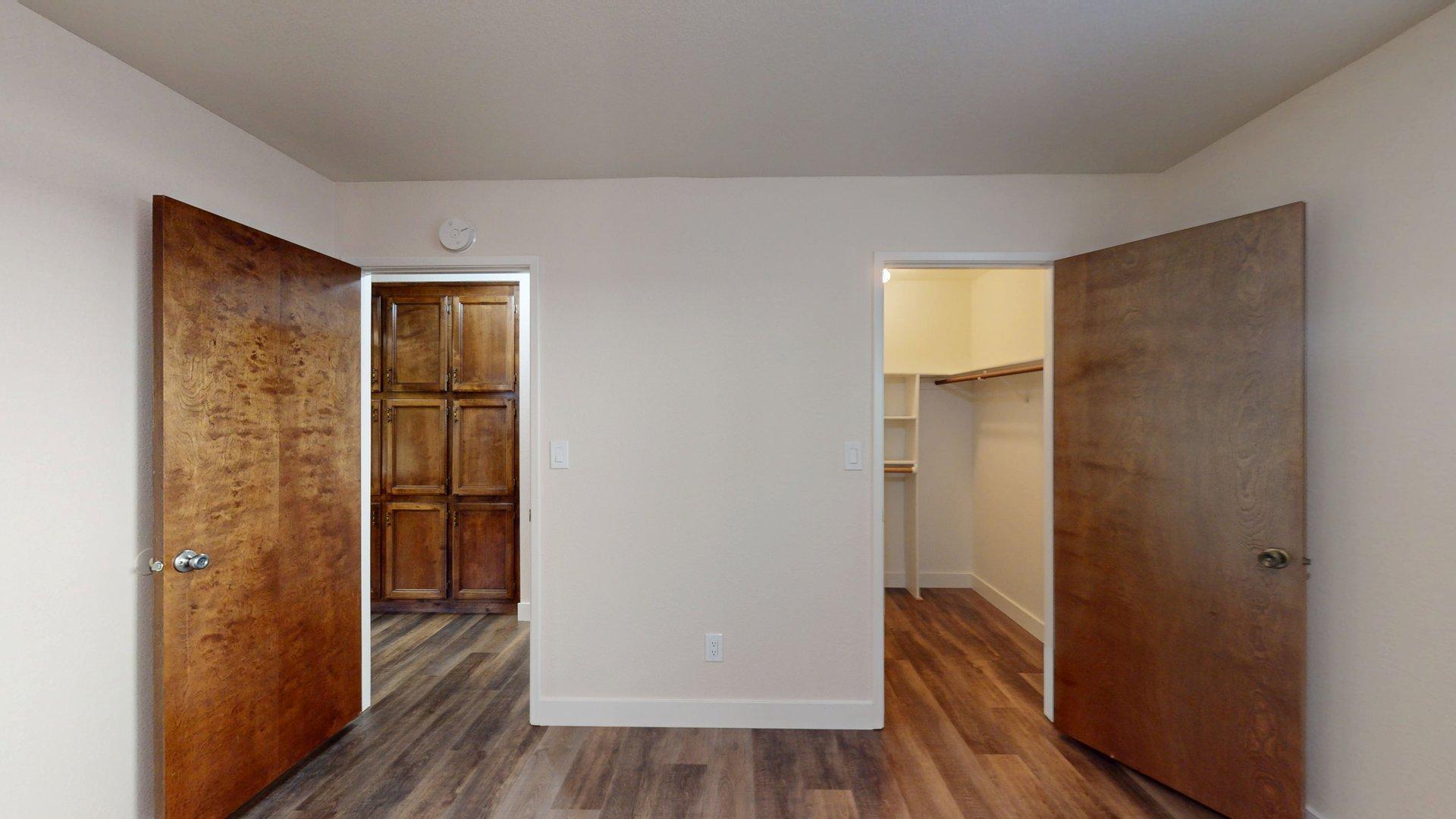 Building Photo - 173 Wayside Dr