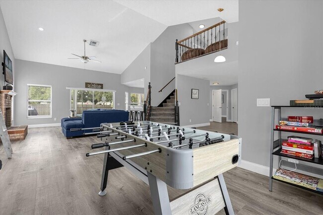 Building Photo - 2820 Smithfield Dr