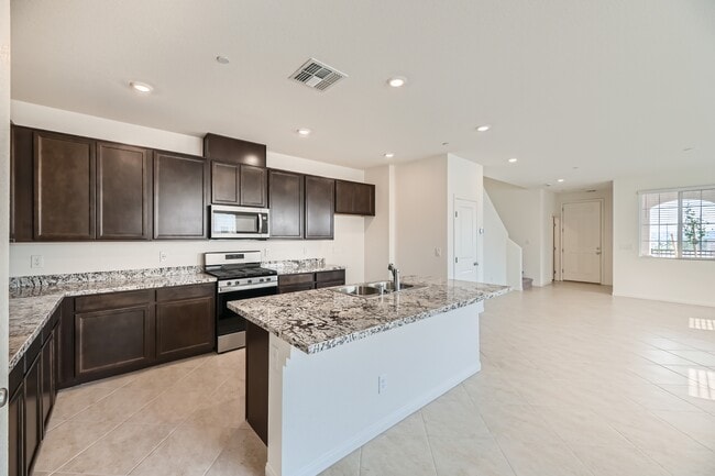 Building Photo - 2777 Abrantes Pl