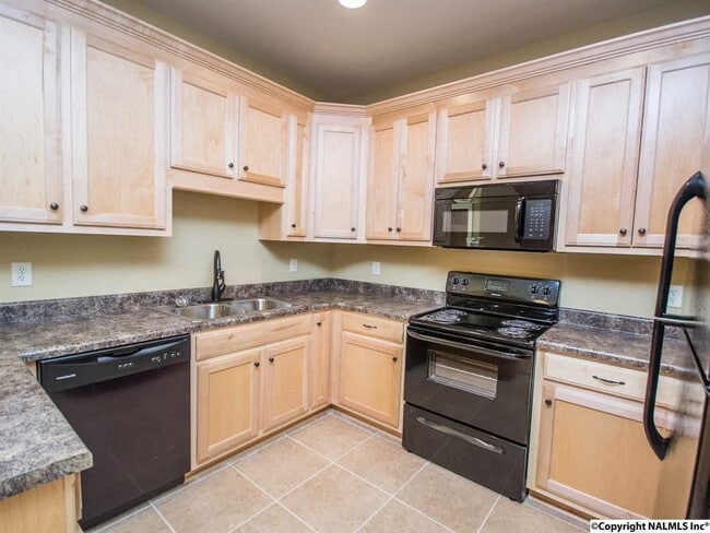 Building Photo - 12077 Southern Charm Blvd
