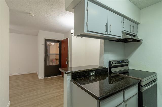 Building Photo - 4044 Buena Vista St