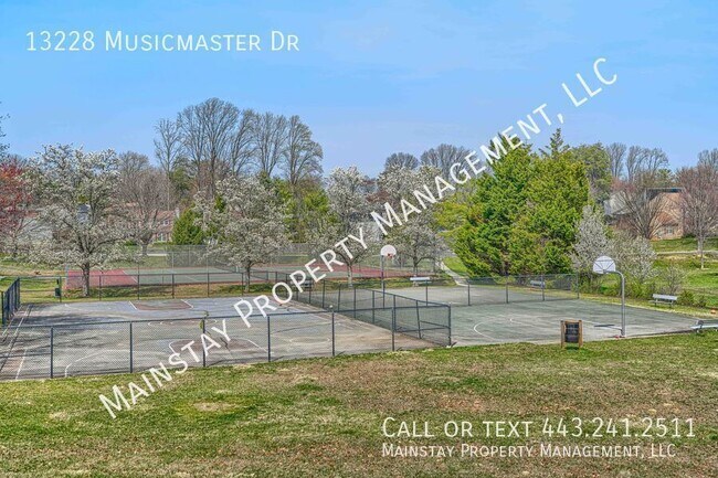 Building Photo - 13228 Musicmaster Dr