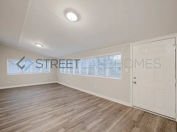 Building Photo - 244 Wickham Dr