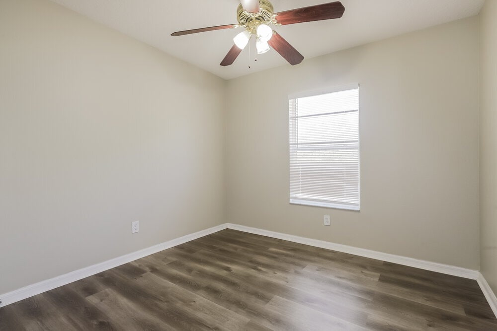 Building Photo - 11050 Golden Silence Dr