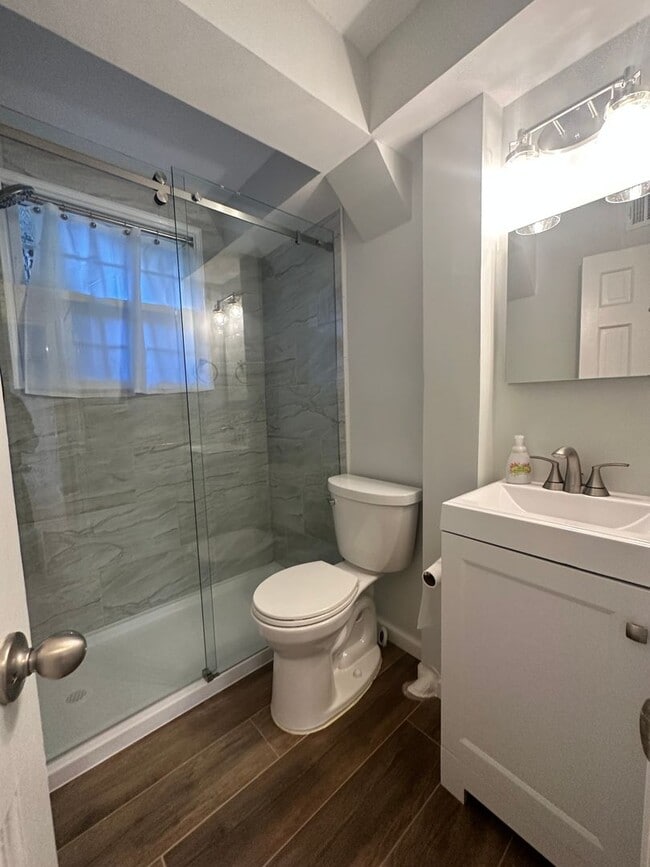 Building Photo - 1220 Portner Rd