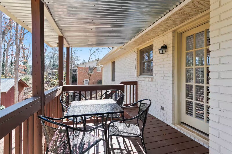 Building Photo - 3270 Hickory Crest Dr NW