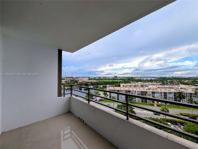 Building Photo - 500 Three Islands Boulevard