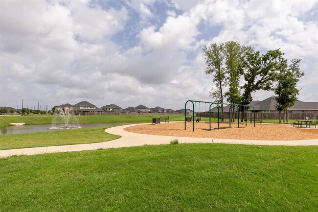 Building Photo - 31322 Conover Dr