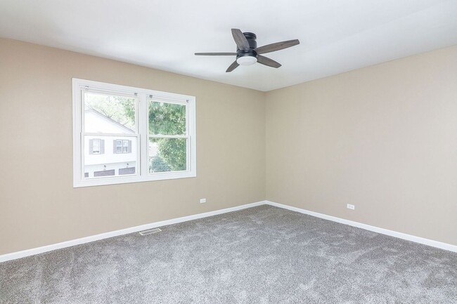 Building Photo - 7724 W Douglas Ct
