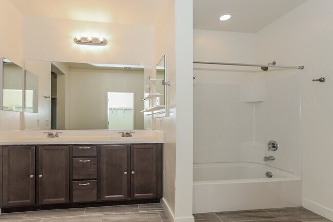 Building Photo - 9918 E Acceleration Dr