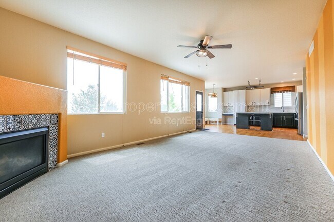 Building Photo - 16270 E 106th Way