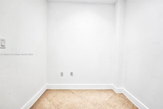 Building Photo - 3131 NE 188th St