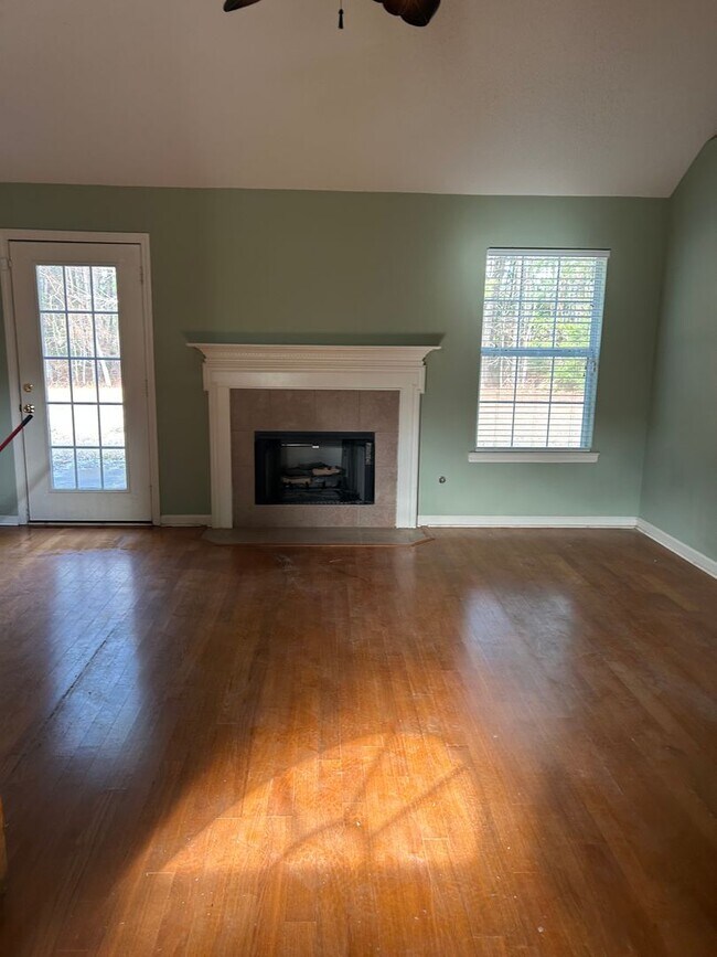 Building Photo - Berwick Area