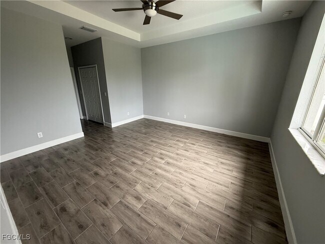 Building Photo - 314 NW 16th Pl