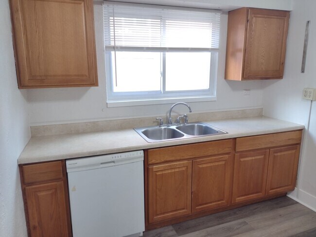 Building Photo - Beautiful Home for Rent