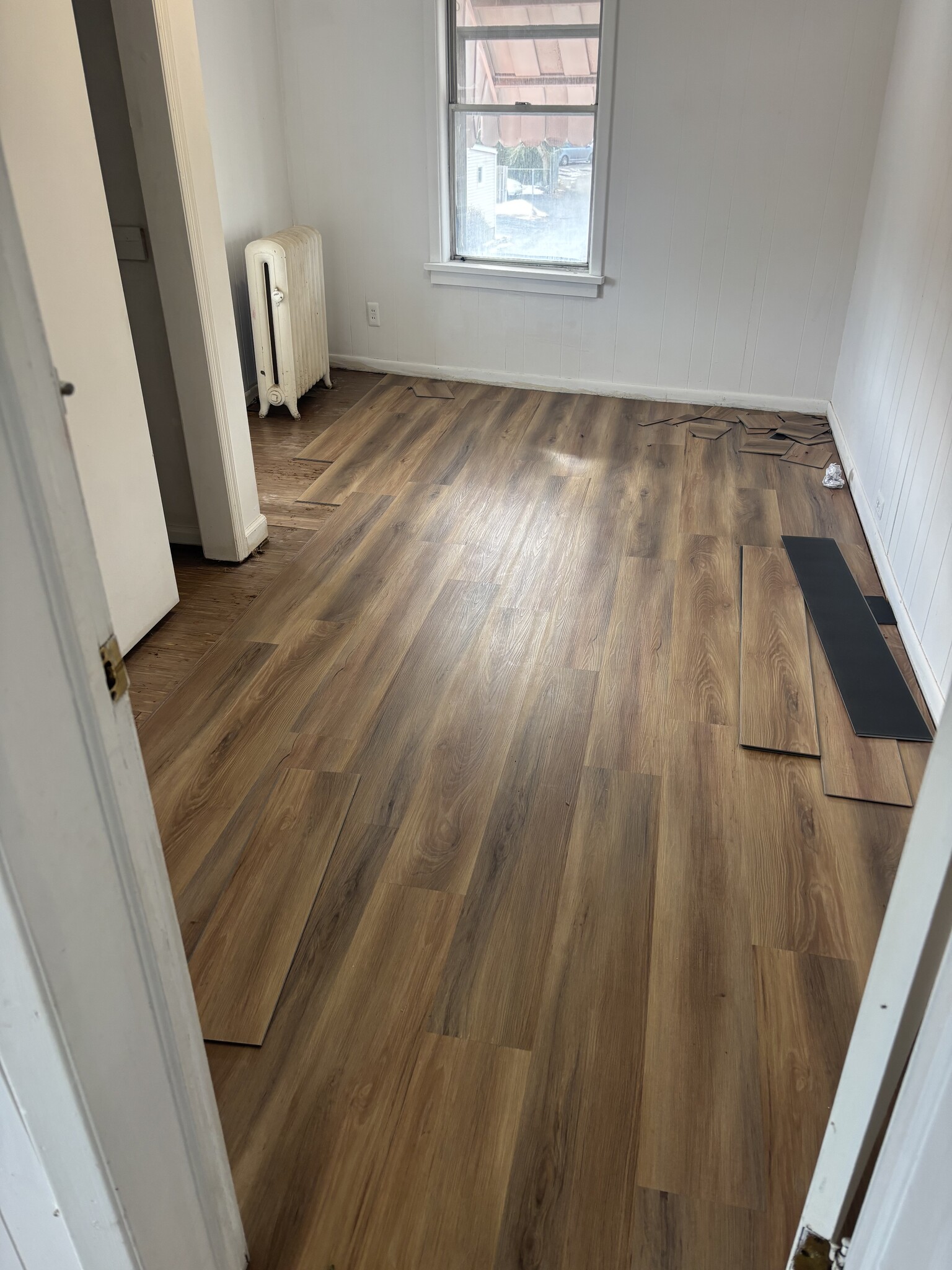 Building Photo - 10 Anderson St