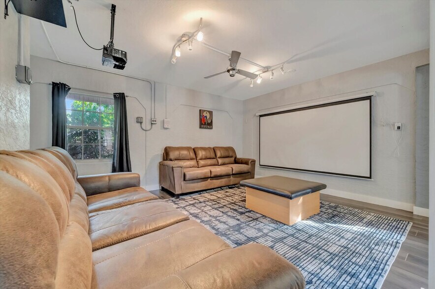 Building Photo - 763 Jacqueline Ln