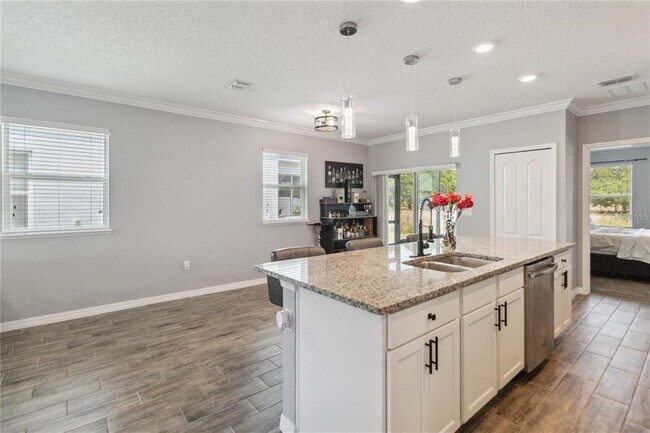 Building Photo - 2281 Canyon Breeze Ave