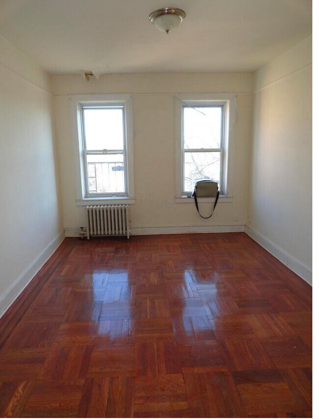 146 Manhattan Ave 146 Manhattan Ave Jersey City NJ 07307 Apartment