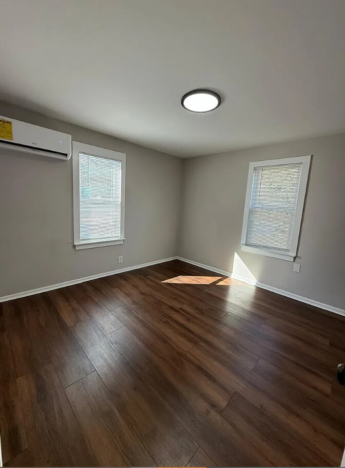 Building Photo - 20 Burgess Ave