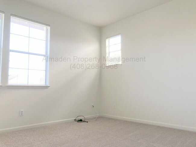 Building Photo - Old Almaden Winery Home with Central A/C &...
