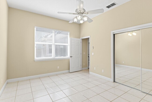 Building Photo - Avalon Park at Turtle Creek 3 bedroom home